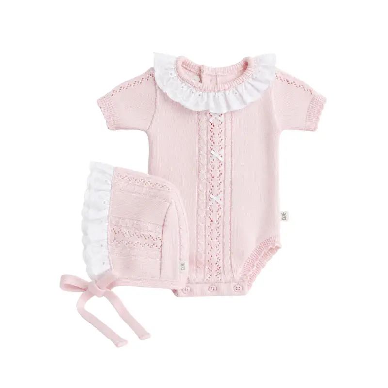 Body tejido trenzado cuello ojalillo con pava Bebé Feliz, rosado