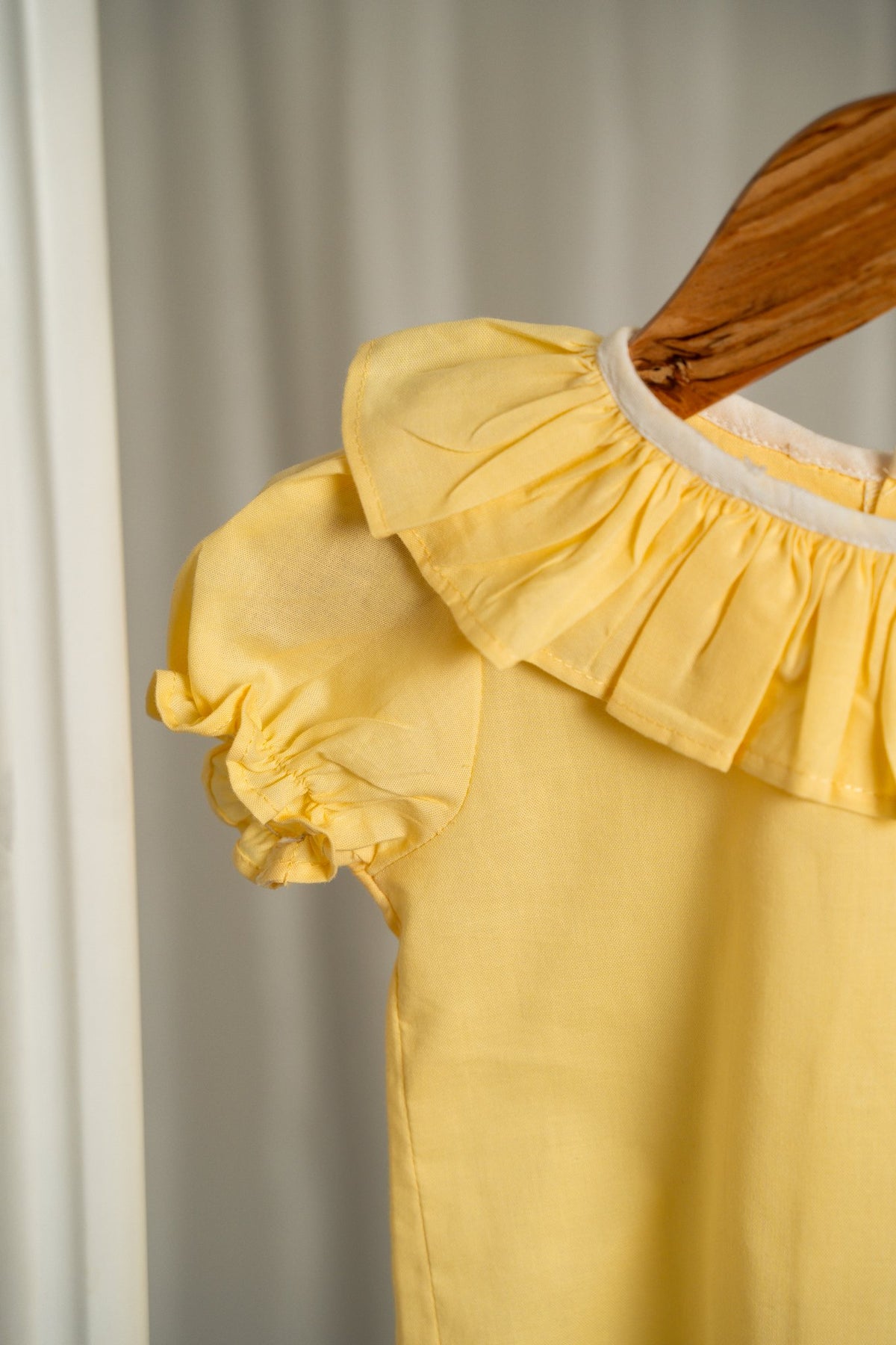 ÉTERNELLE · Conjunto vainilla encantado