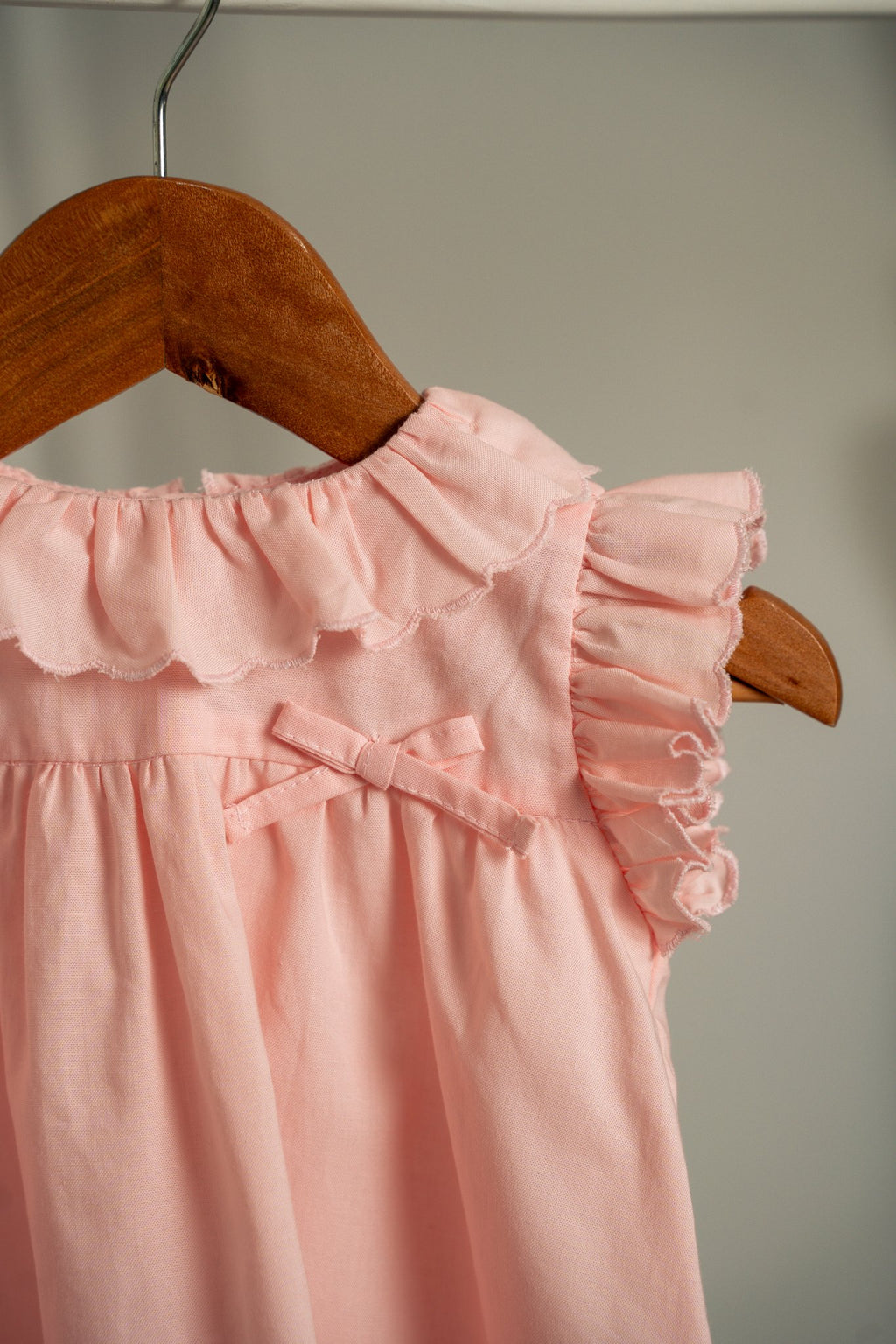 ÉTERNELLE · Vestido bata rosa empolvado