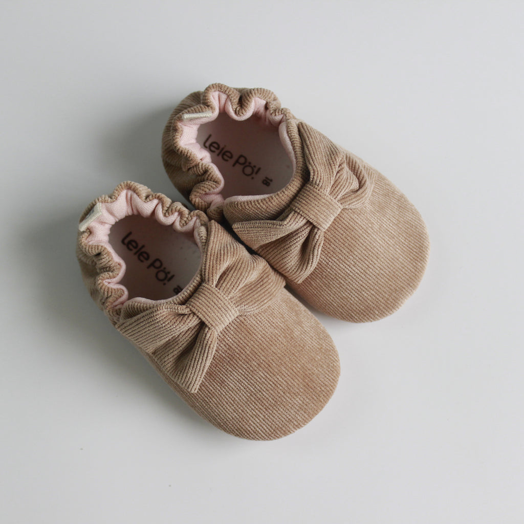 LELE PÖ · Panita Lazo Azul Camel