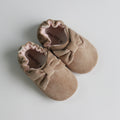 LELE PÖ · Panita Lazo Azul Camel