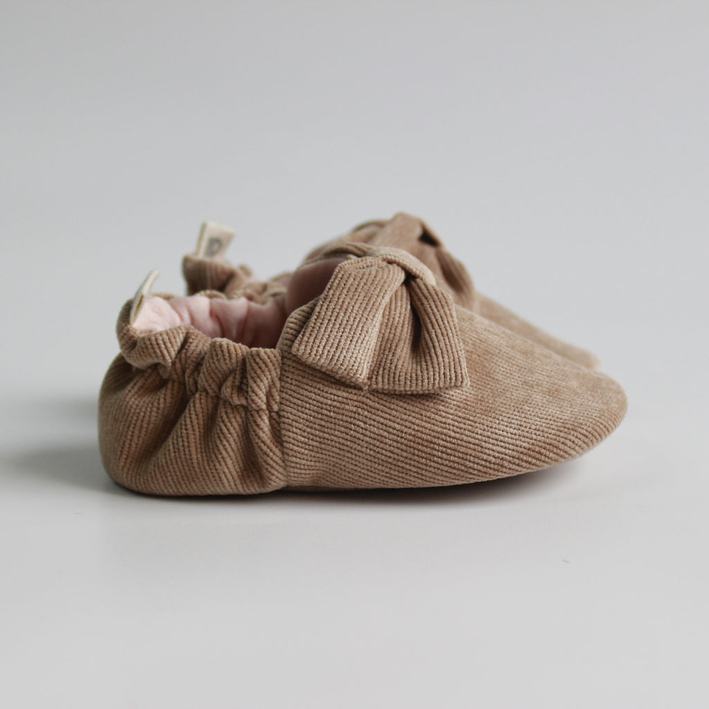 LELE PÖ · Panita Lazo Azul Camel